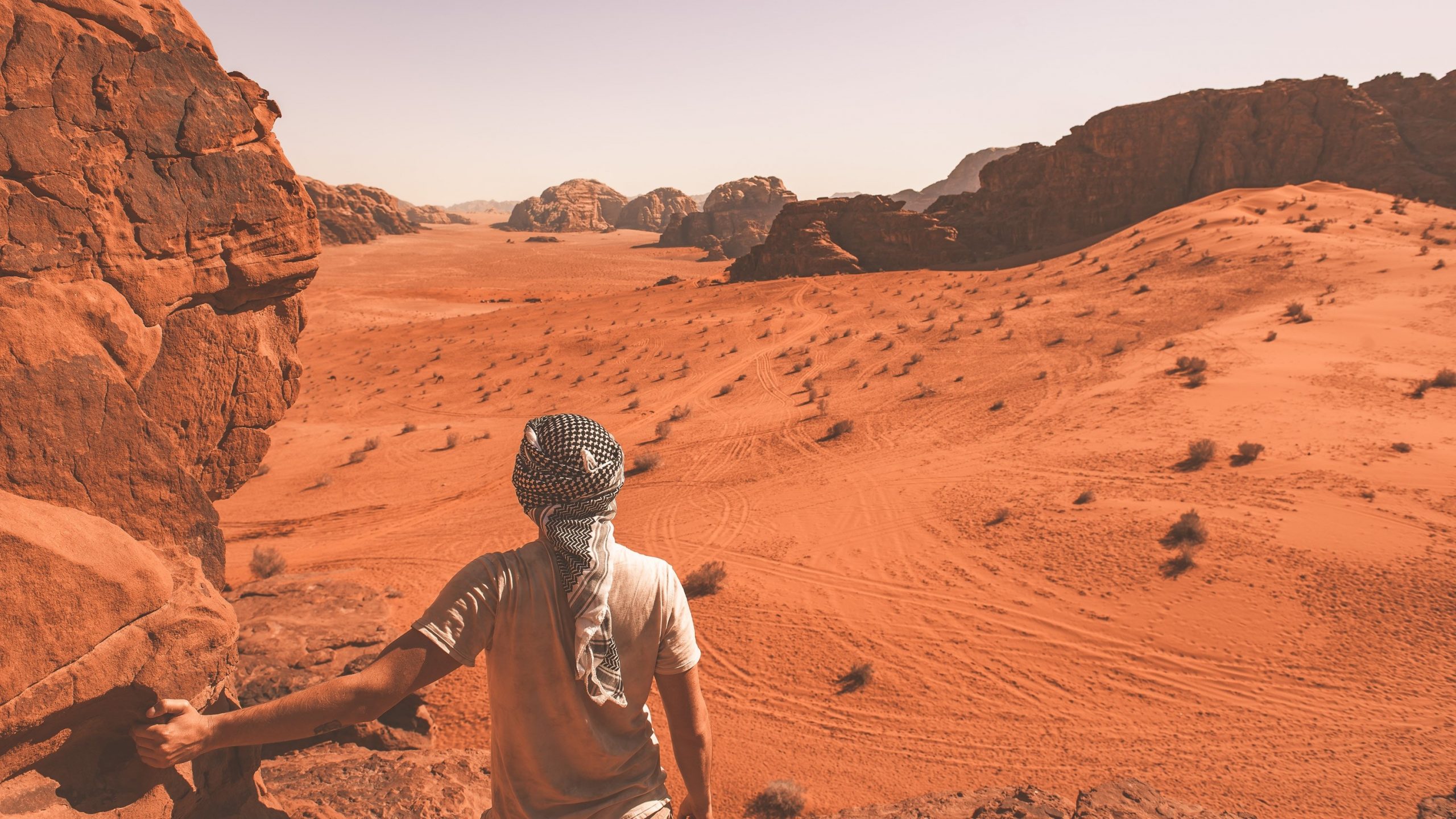 Do I Need a Tour Guide in Wadi Rum?