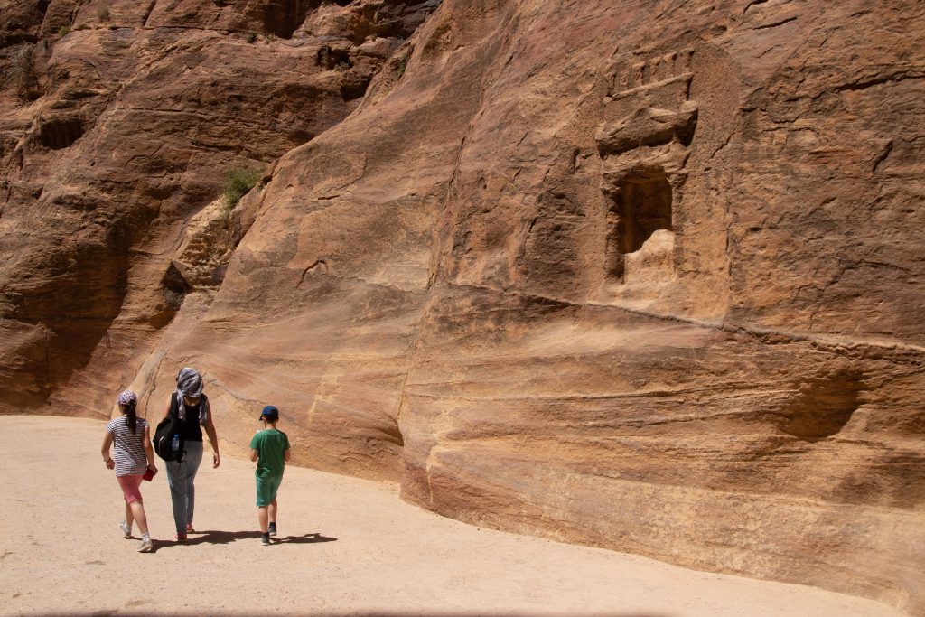 Hiking in Jordan: Trails, Landscapes and Practical Planning