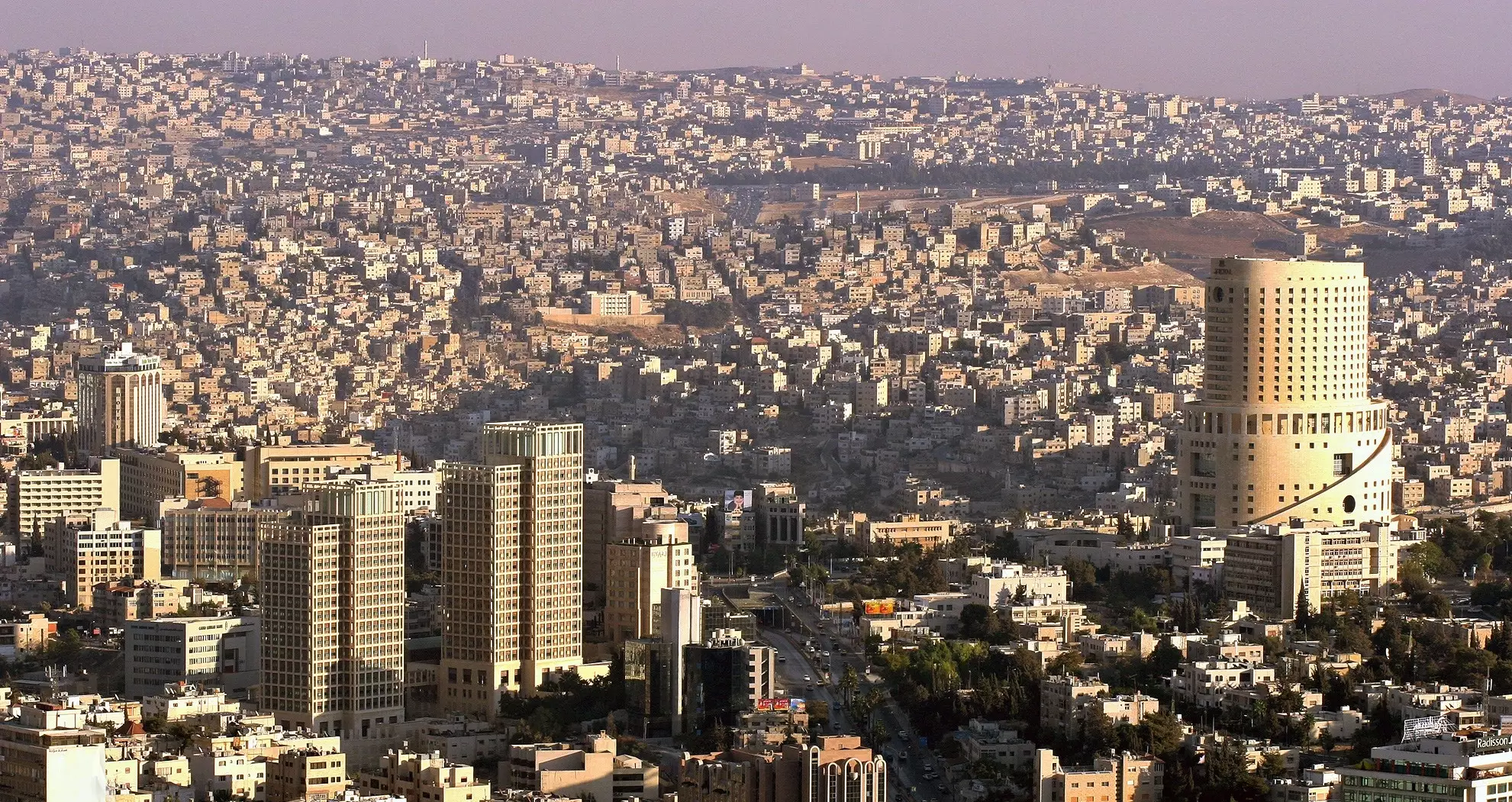 Yes/No: Is Jordan an expensive destination?