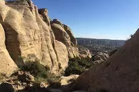 Discover Shaq Al Reesh Hiking Adventures: Uncover Natural Beauty