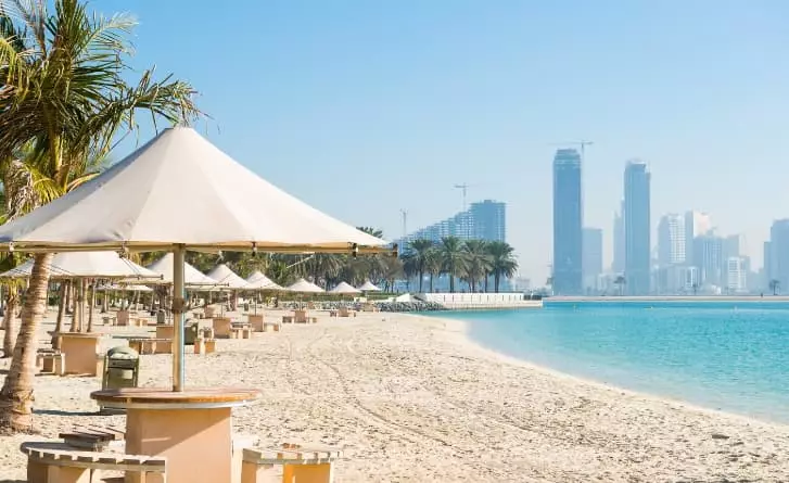 The 7 best activities in Al-Hafayer Beach