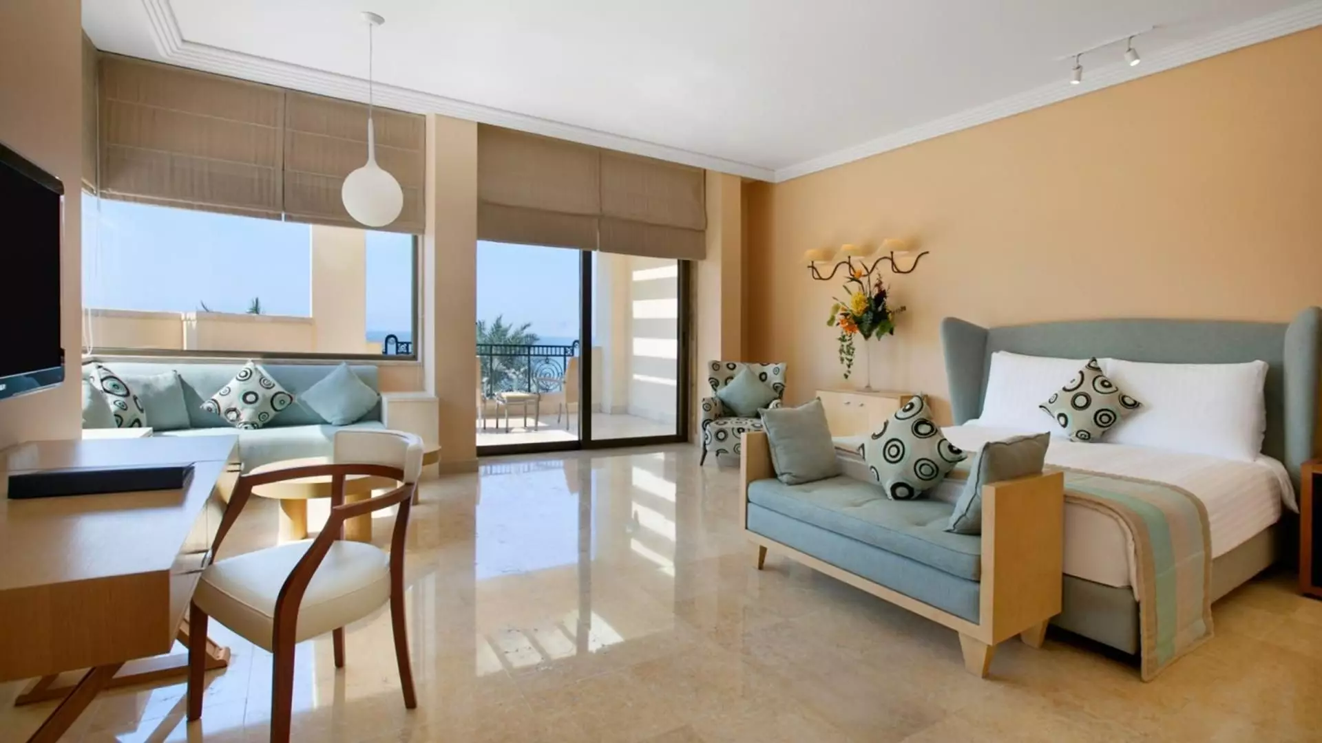 Your guide to getting to know the best family hotels in Jordan and their most important features